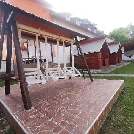 Pensiunea Anidor 3* Várhely